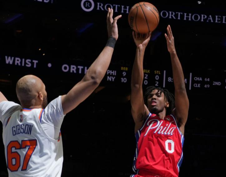  唐斯34+15尼克斯末节翻盘热火