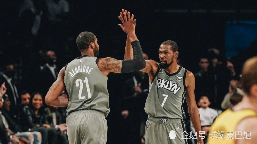  杜兰特关键球失准篮网憾负热火错失登顶良机